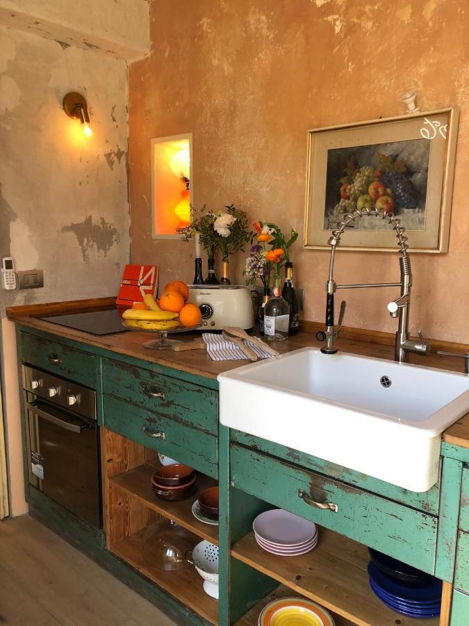 Charming And Design Attic Loft Central Milan In Coolest Area Navigli Ticinese Экстерьер фото